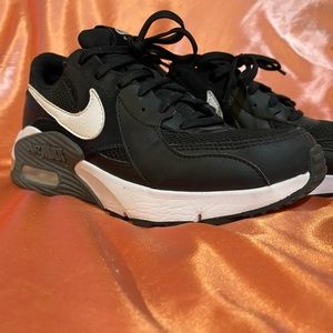 Womens Nike Air Max Excee